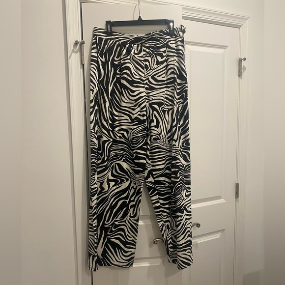 Anthropologie Corey Lynn Calter Zebra Pants - Picture 3 of 7